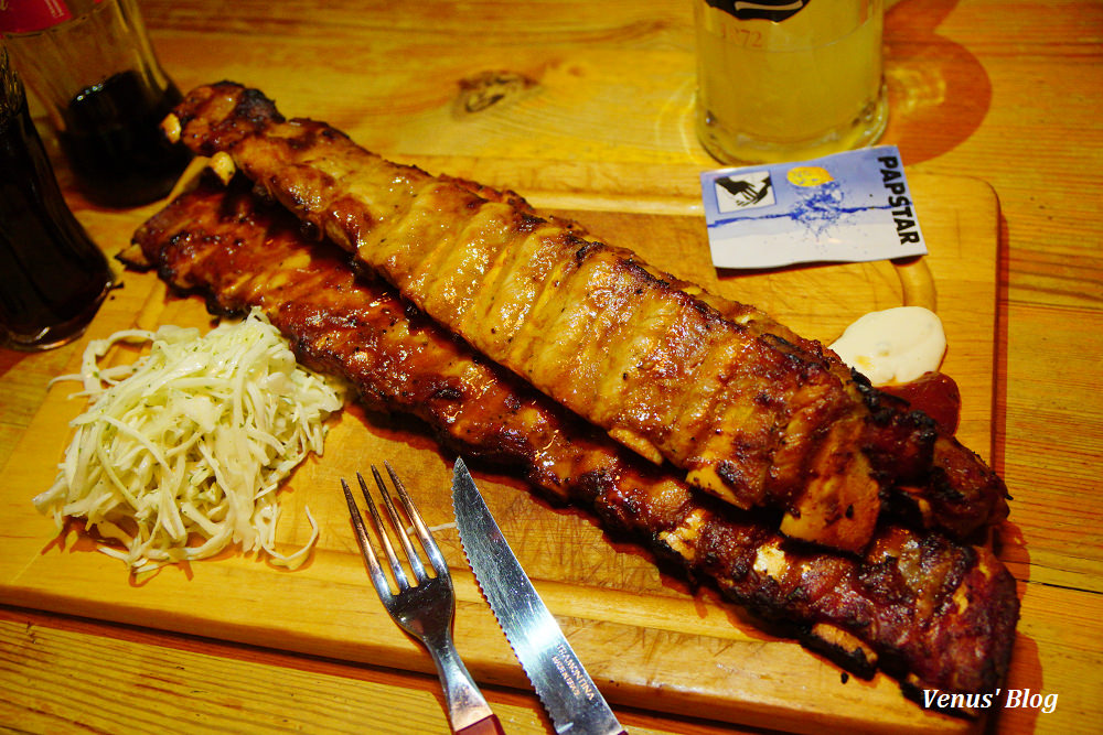 維也納美食,Ribs of Vienna地窖裡的一公尺豬肋排