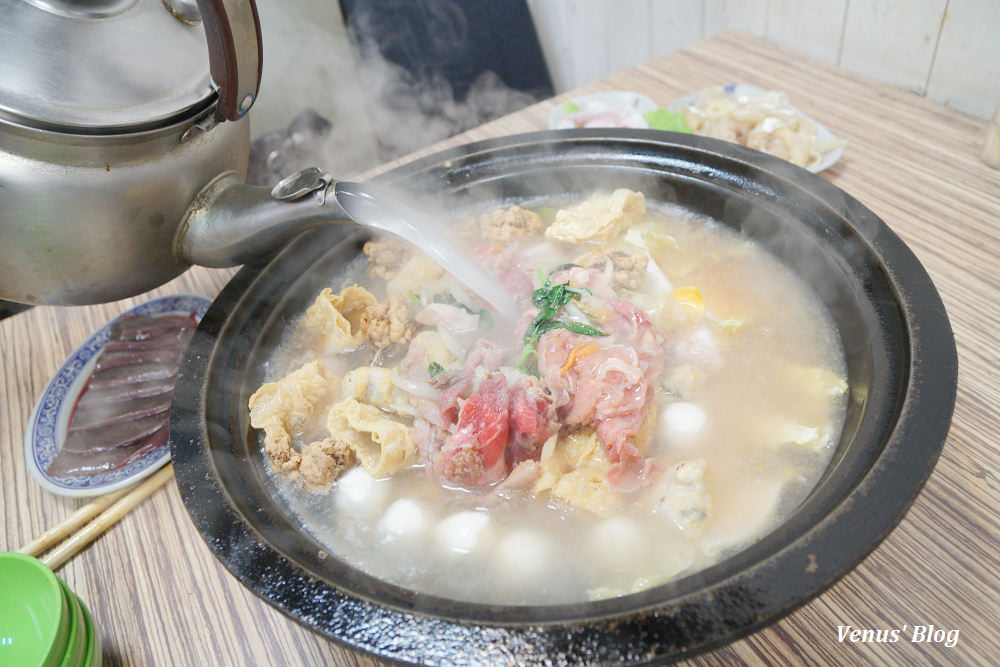 雅香石頭火鍋,西門町美食,石頭火鍋,沙茶火鍋,捷運西門站