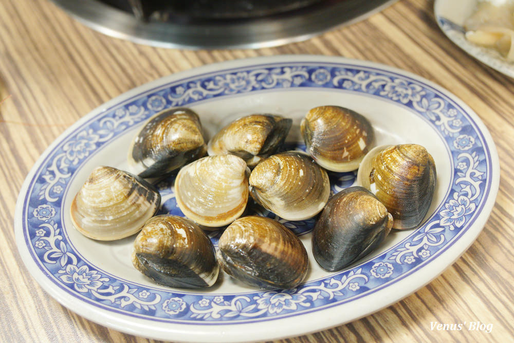 雅香石頭火鍋,西門町美食,石頭火鍋,沙茶火鍋,捷運西門站