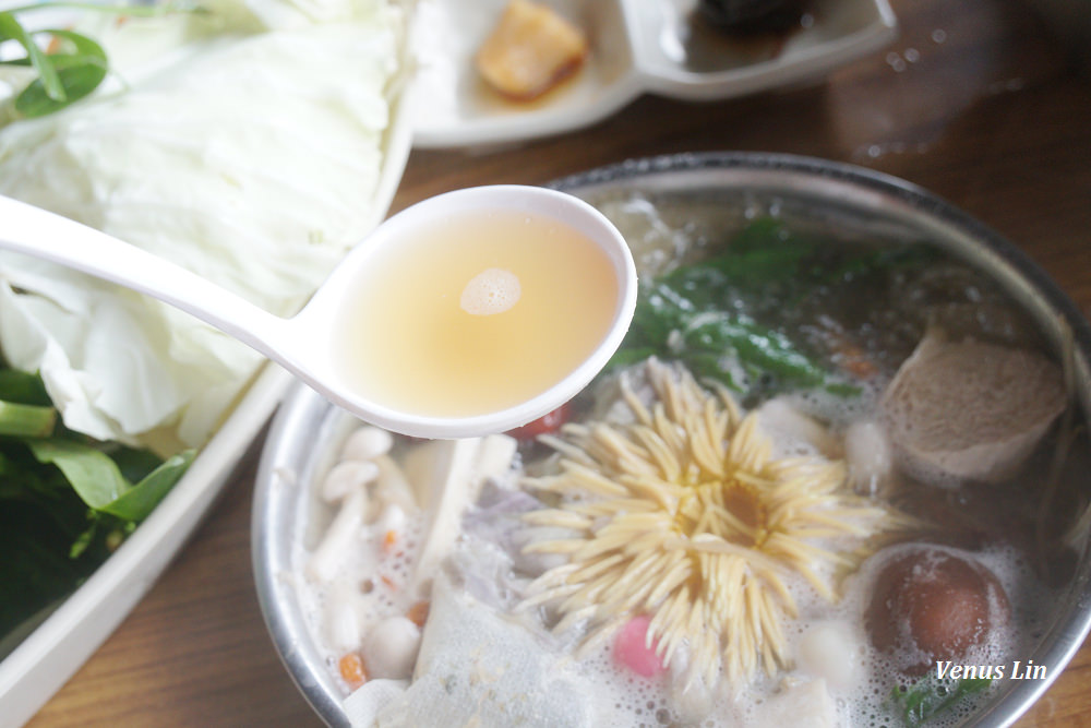 花蓮美食,花蓮養生火鍋,吉安養生火鍋,櫻之田野養生野菜鍋,九品蓮花鍋