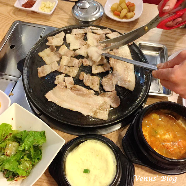 【公館美食】首爾之家 – 無敵韓風、好好吃的烤黑豬肉及海鮮煎餅